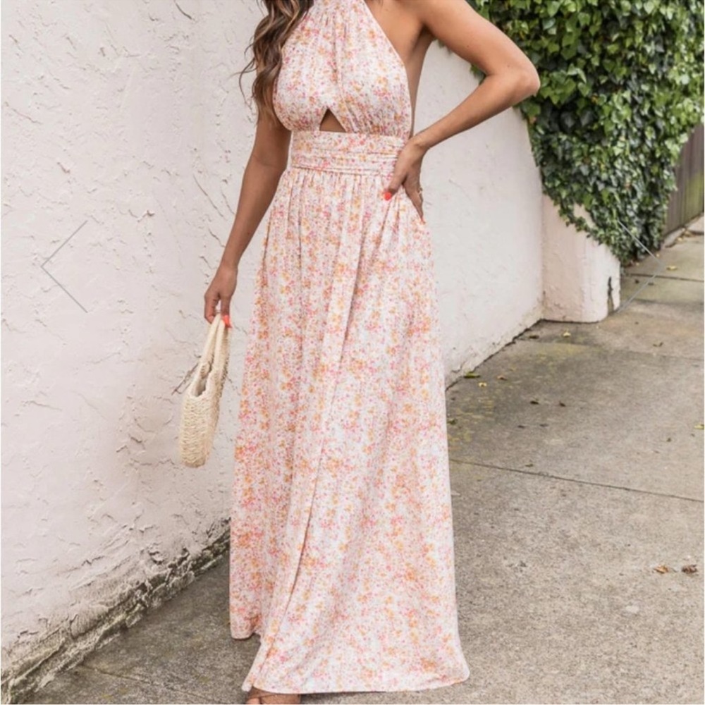 Floral Halter Neck Maxi Dress